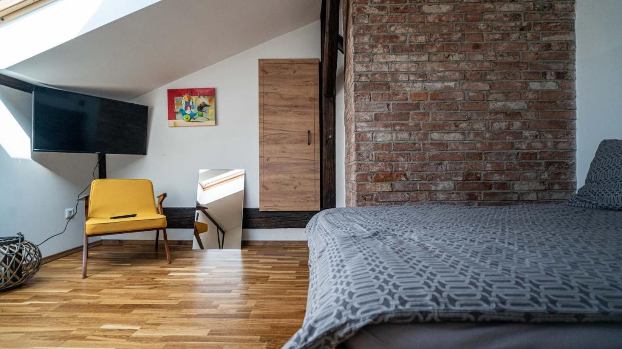 Apartament Rynek 22 Кросно Экстерьер фото